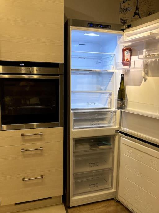 Grosse Wohnkueche, Terrasse, Schlafzimmer Am Steinhuder Meer, Wlan, Parkplatz, Fussbodenheizung, 70Qm Wunstorf Dış mekan fotoğraf